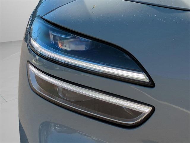 used 2025 Genesis G70 car, priced at $43,900