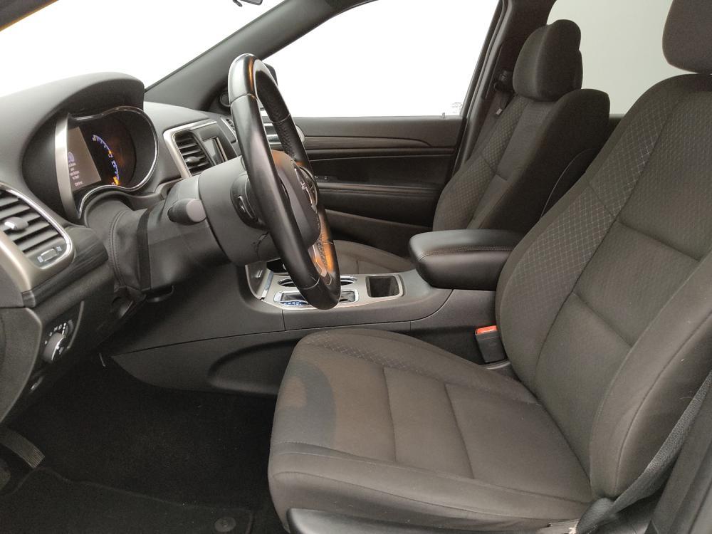 used 2021 Jeep Grand Cherokee car, priced at $20,595