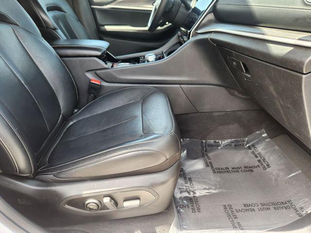 used 2022 Jeep Grand Cherokee car, priced at $23,987