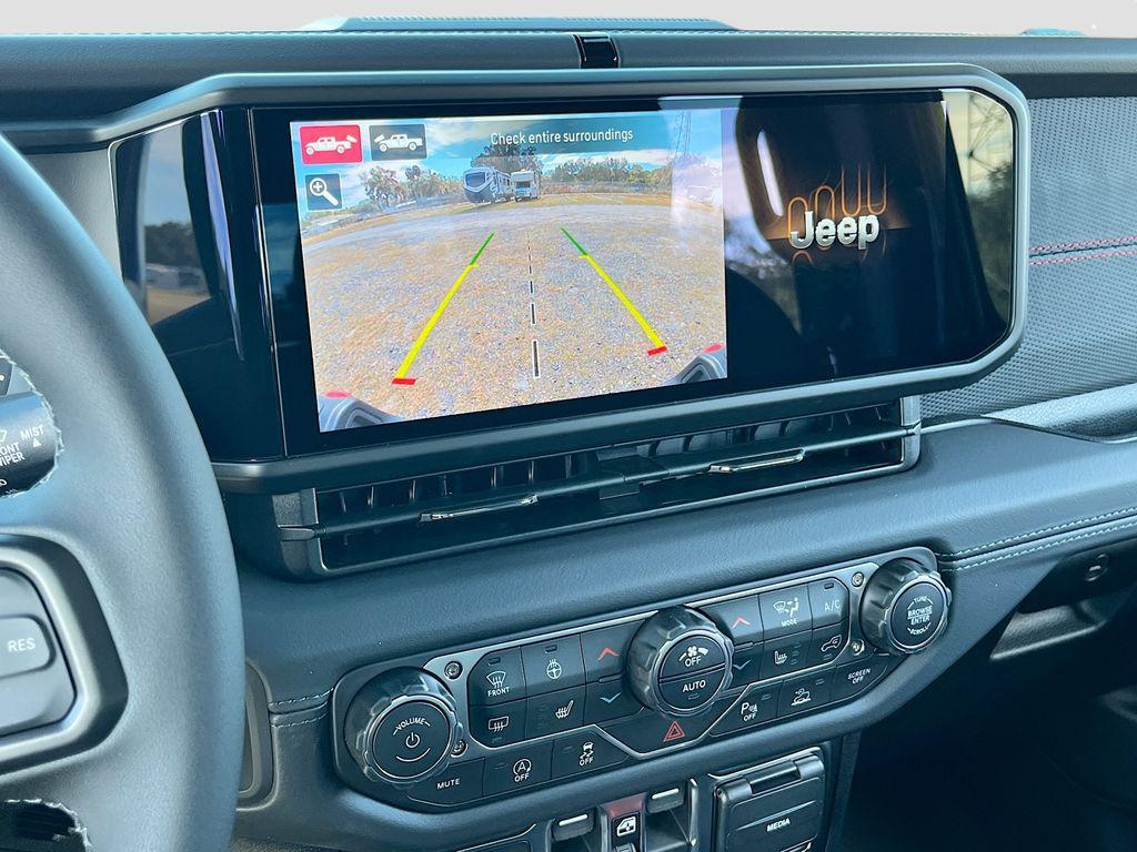 new 2026 Jeep Gladiator car, priced at $55,749