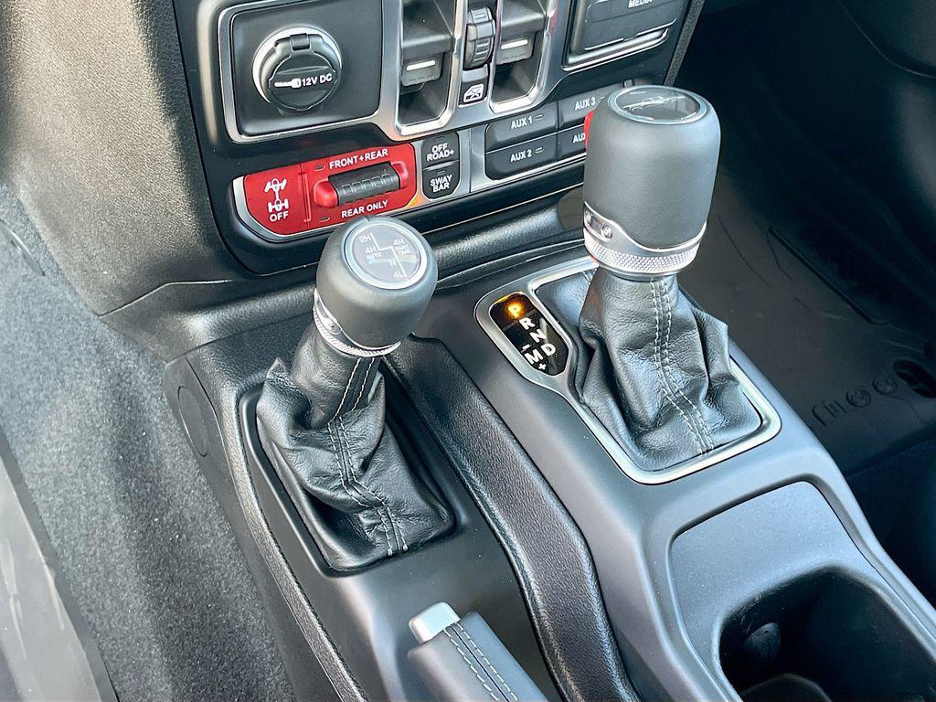 new 2026 Jeep Gladiator car, priced at $55,749