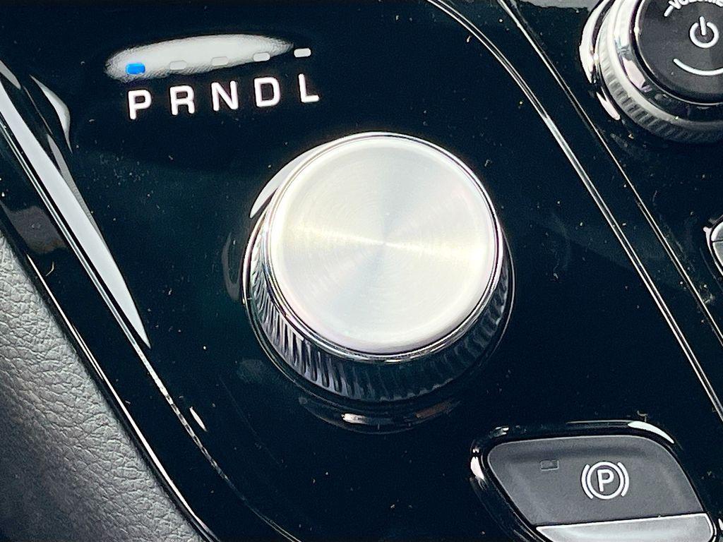 new 2026 Chrysler Pacifica car, priced at $37,353