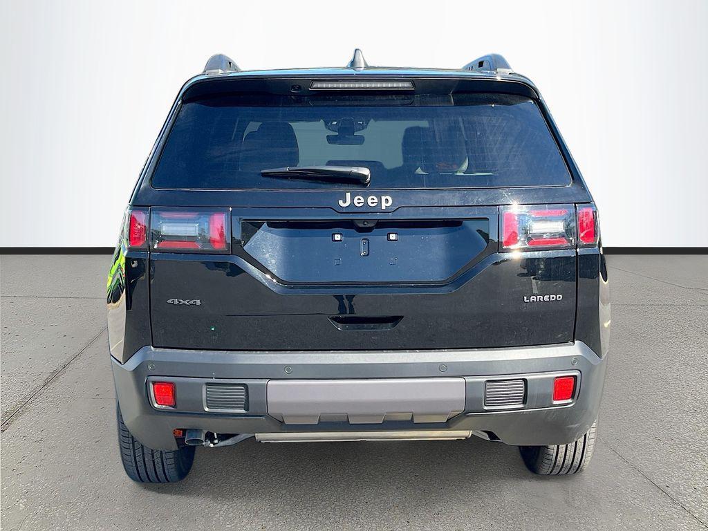 new 2026 Jeep Cherokee car, priced at $39,090