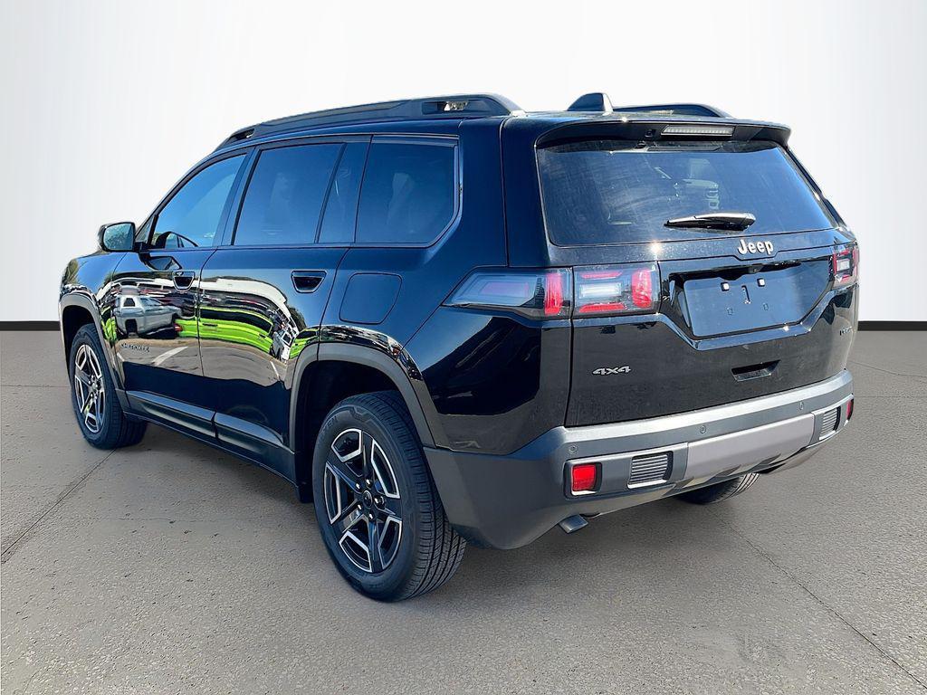 new 2026 Jeep Cherokee car, priced at $39,090