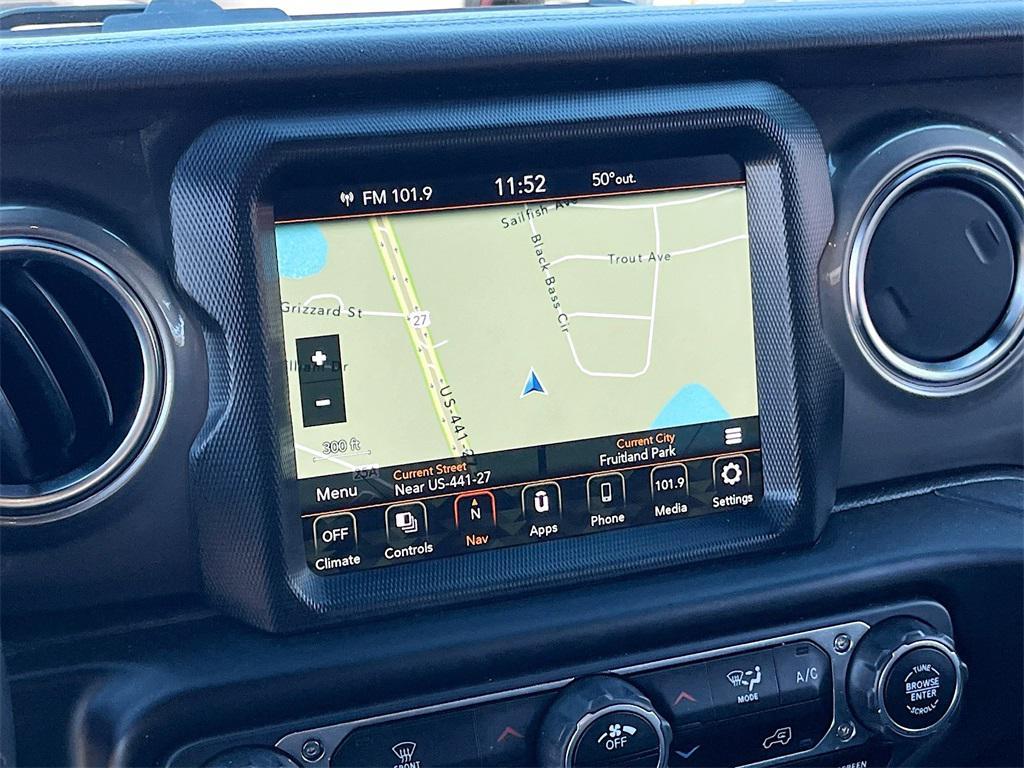 used 2021 Jeep Wrangler Unlimited car, priced at $27,800