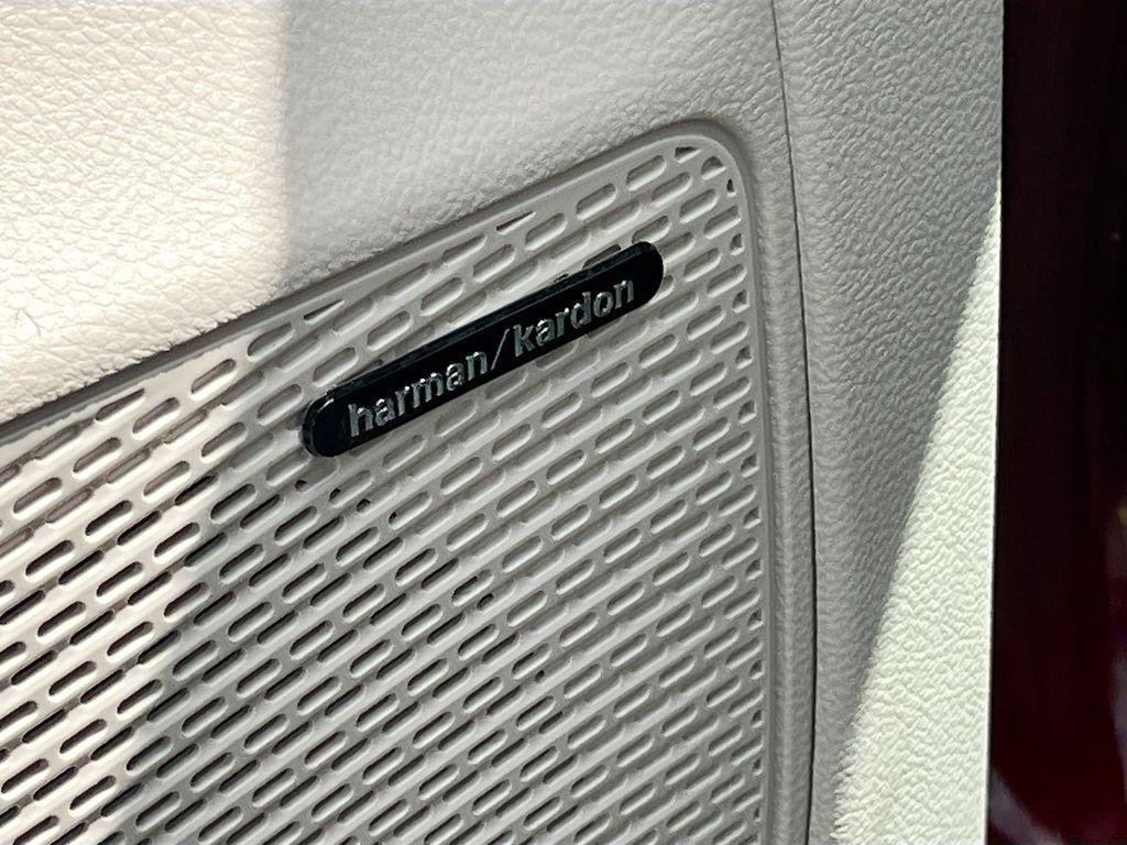 used 2022 Chrysler Pacifica car, priced at $31,093