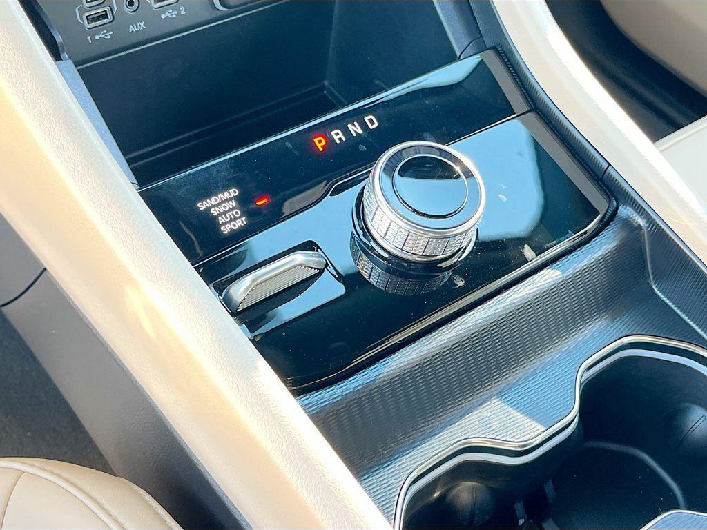 new 2026 Jeep Grand Cherokee car, priced at $43,562