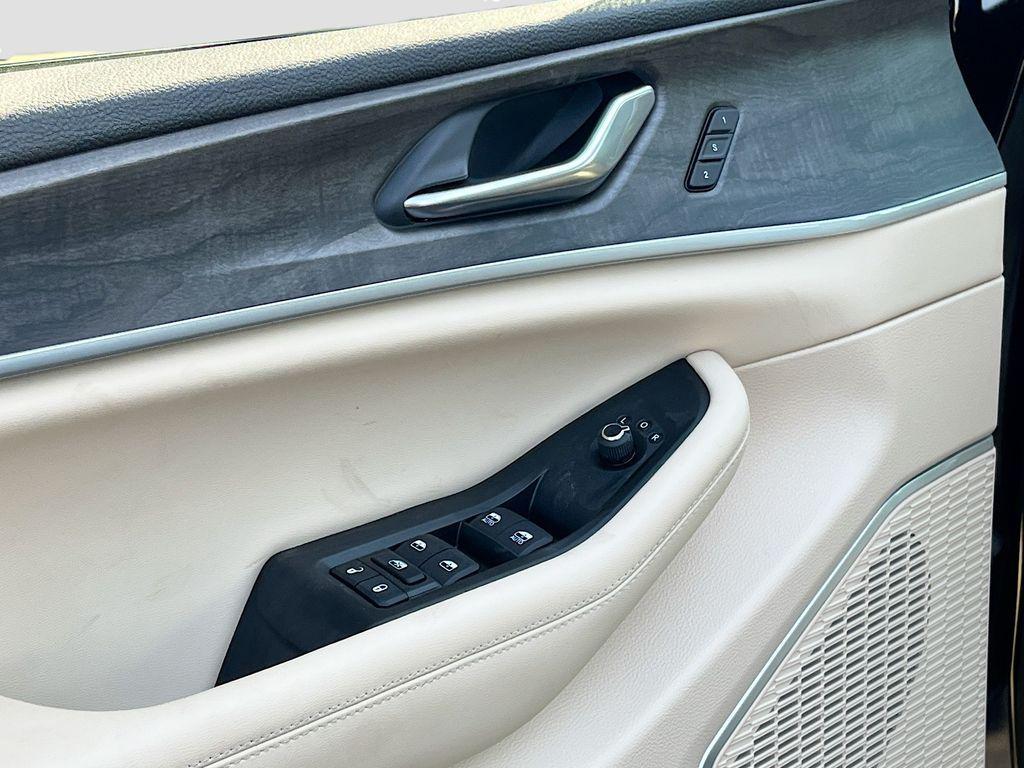 new 2026 Jeep Grand Cherokee car, priced at $43,562