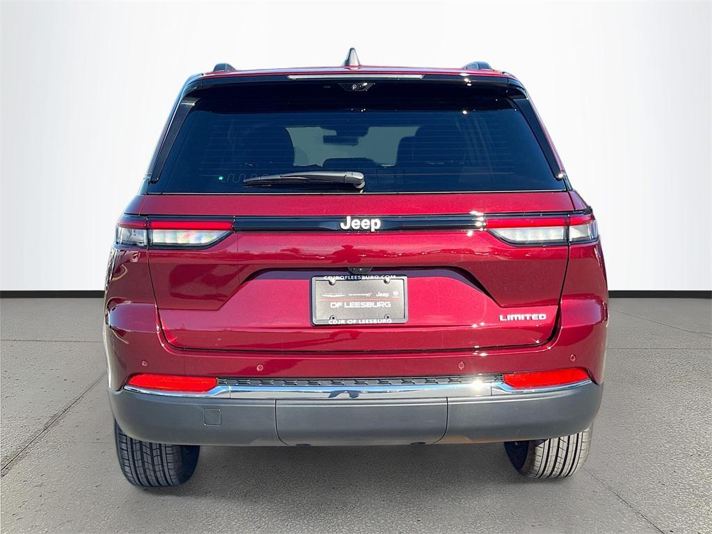 new 2025 Jeep Grand Cherokee car, priced at $38,526