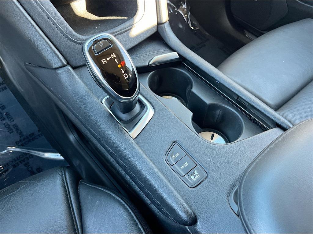 used 2019 Cadillac XT5 car, priced at $18,303