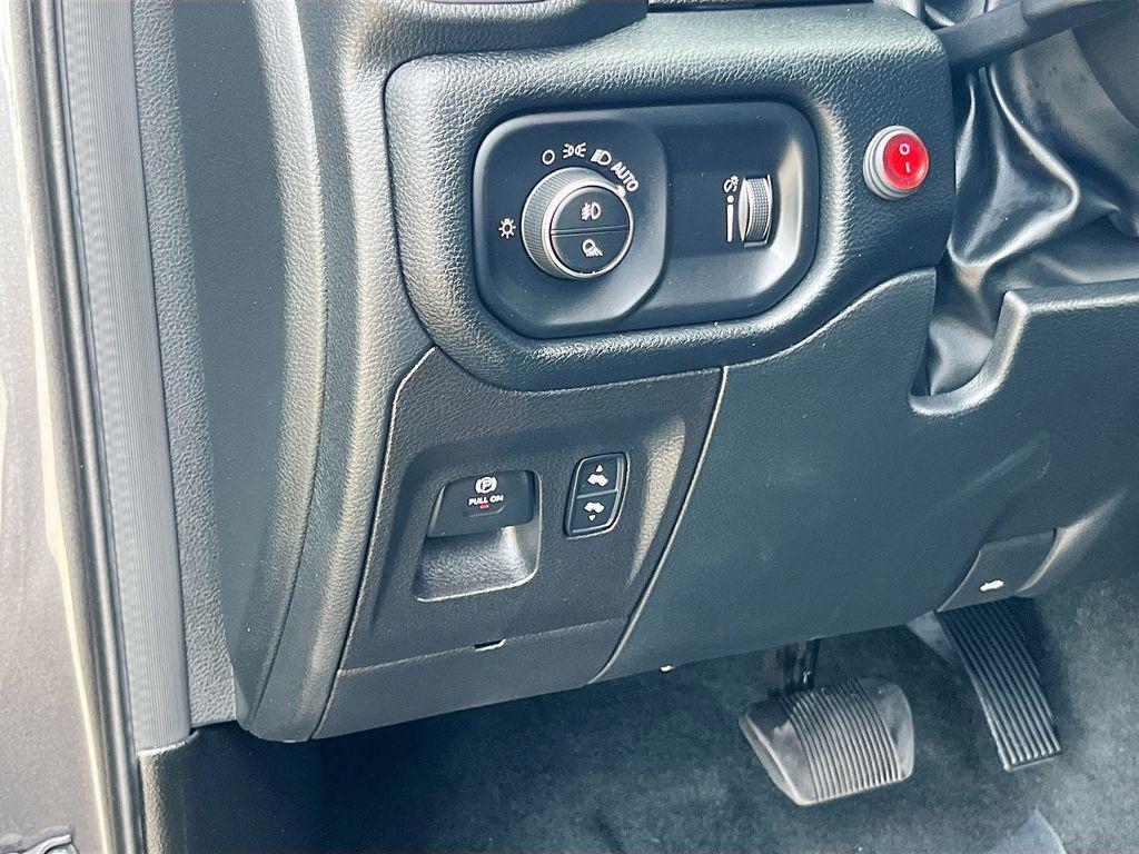 used 2022 Ram 1500 car, priced at $45,076