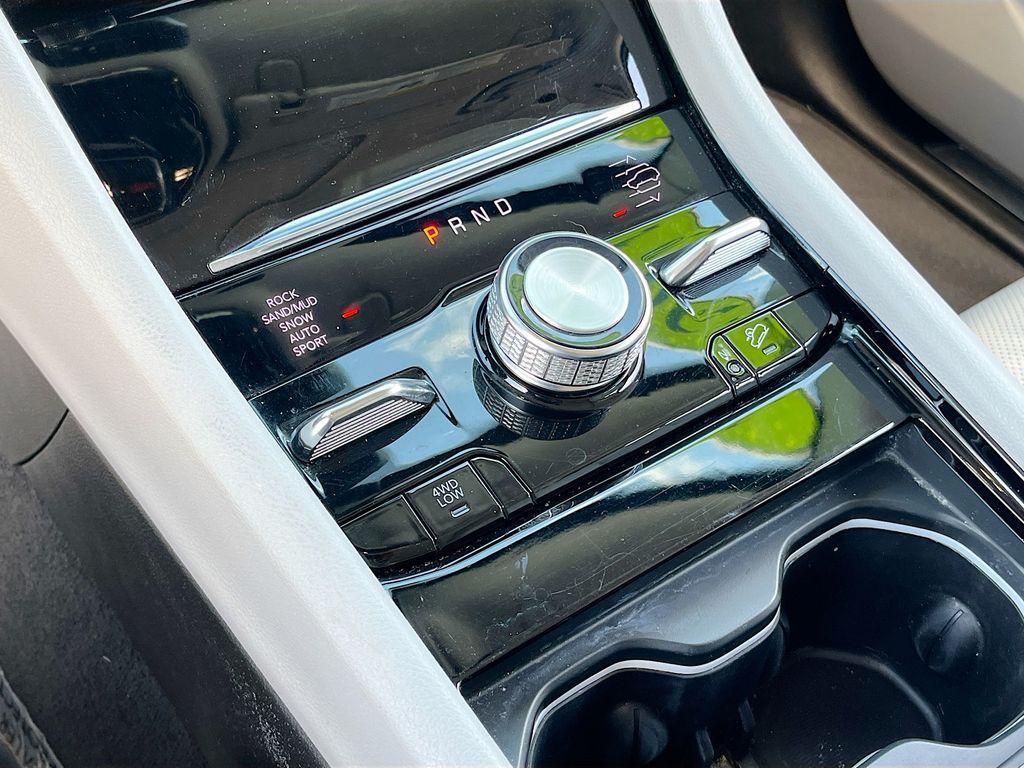 used 2022 Jeep Grand Cherokee L car, priced at $30,920