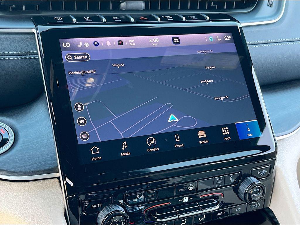 new 2025 Jeep Grand Cherokee L car, priced at $39,380