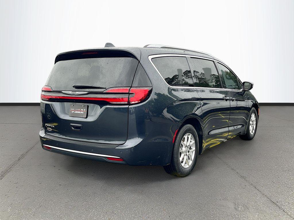 used 2021 Chrysler Pacifica car, priced at $20,591