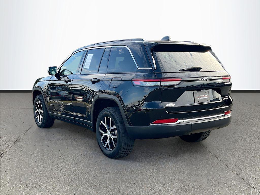 used 2025 Jeep Grand Cherokee car, priced at $39,954