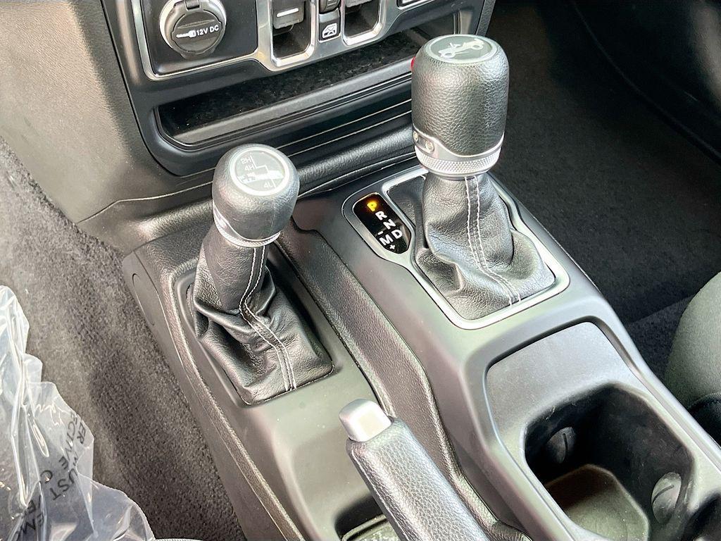 used 2019 Jeep Wrangler Unlimited car, priced at $21,147