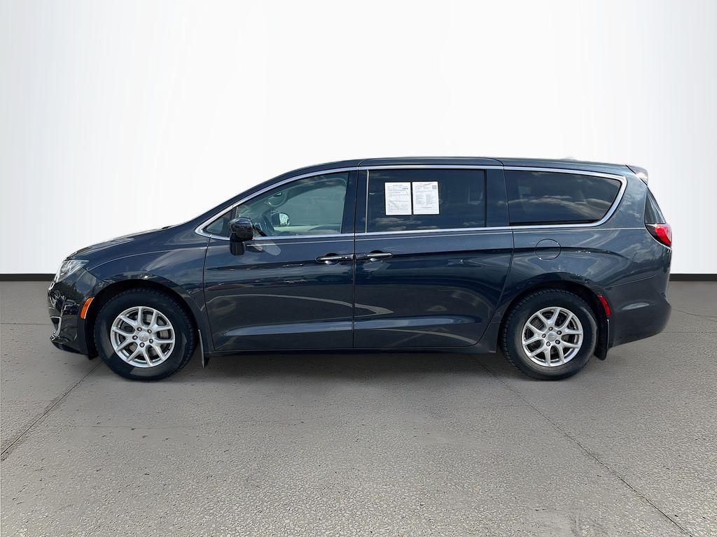 used 2020 Chrysler Pacifica car, priced at $13,550