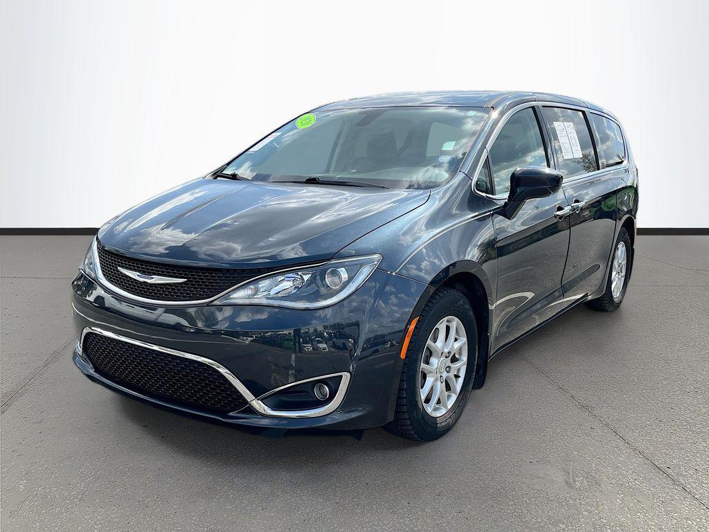 used 2020 Chrysler Pacifica car, priced at $13,550