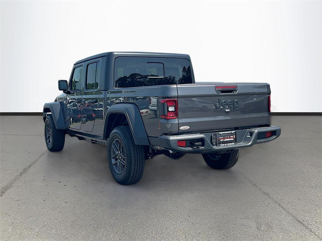 new 2025 Jeep Gladiator car, priced at $37,170