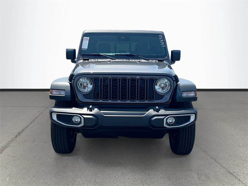 new 2025 Jeep Gladiator car, priced at $37,170