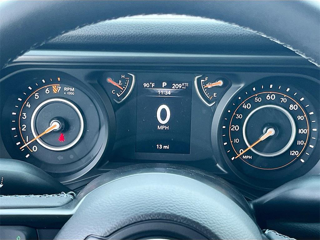 new 2025 Jeep Gladiator car, priced at $37,170