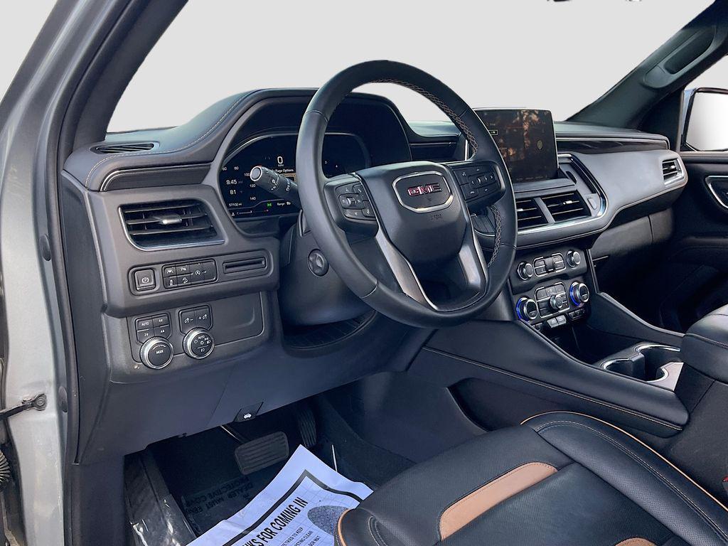 used 2023 GMC Yukon car, priced at $55,248