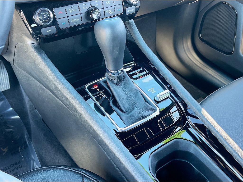 used 2025 Jeep Compass car, priced at $23,889