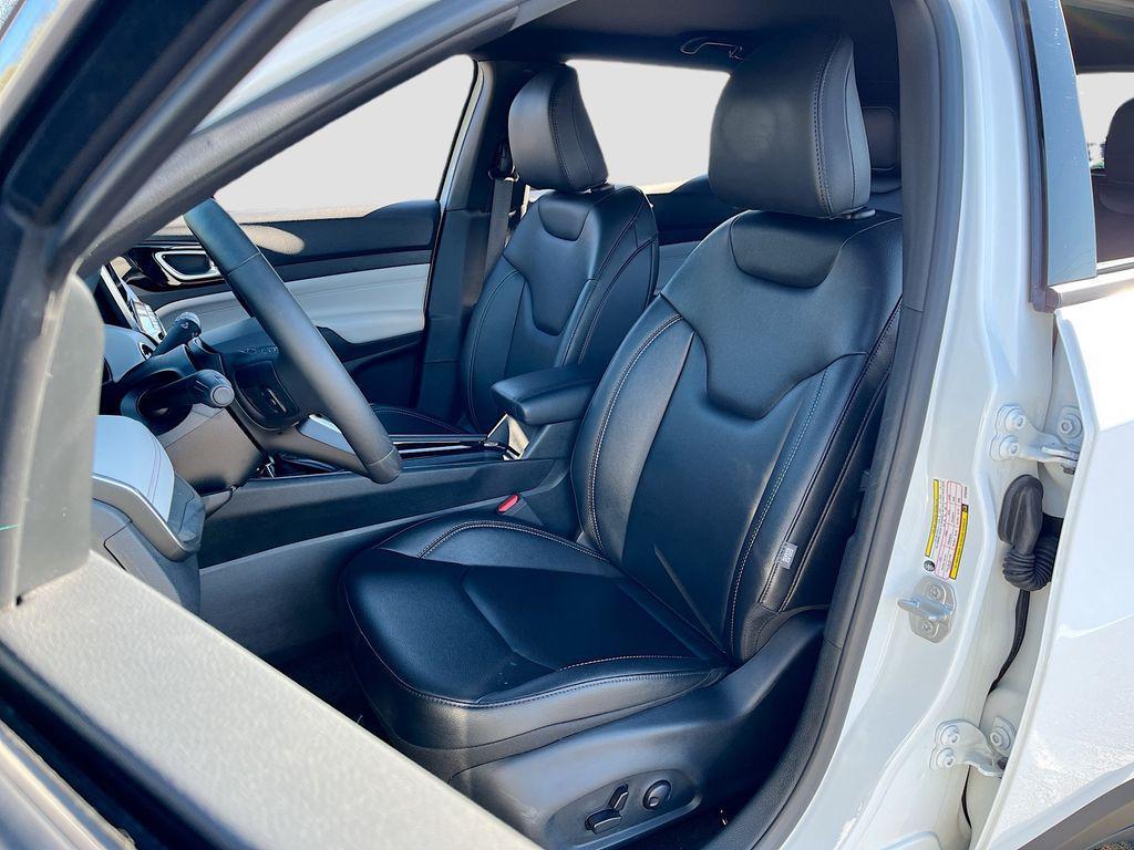 used 2025 Jeep Compass car, priced at $23,889