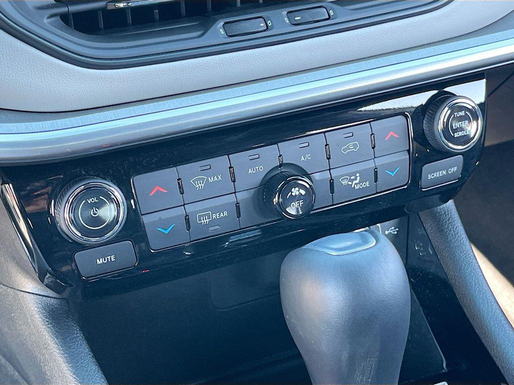 used 2025 Jeep Compass car, priced at $23,889