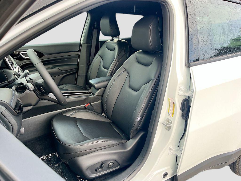 new 2026 Jeep Compass car, priced at $31,409