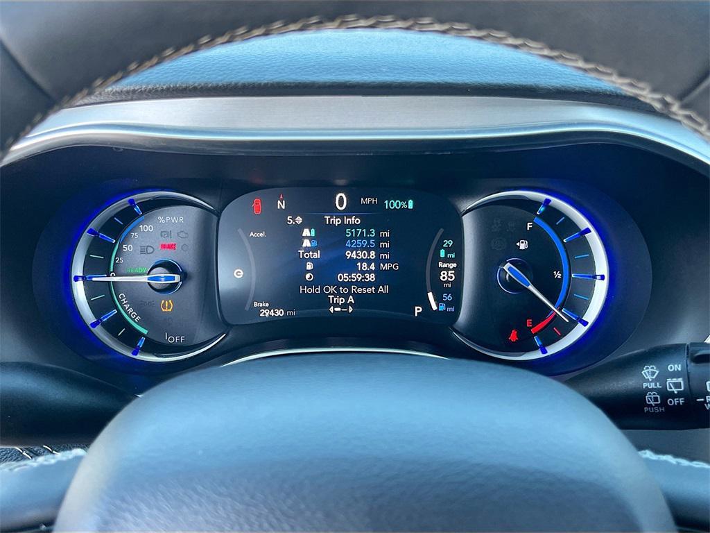 used 2024 Chrysler Pacifica Hybrid car, priced at $33,995