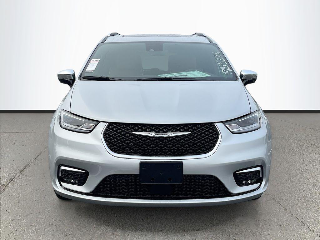 new 2026 Chrysler Pacifica car, priced at $52,283