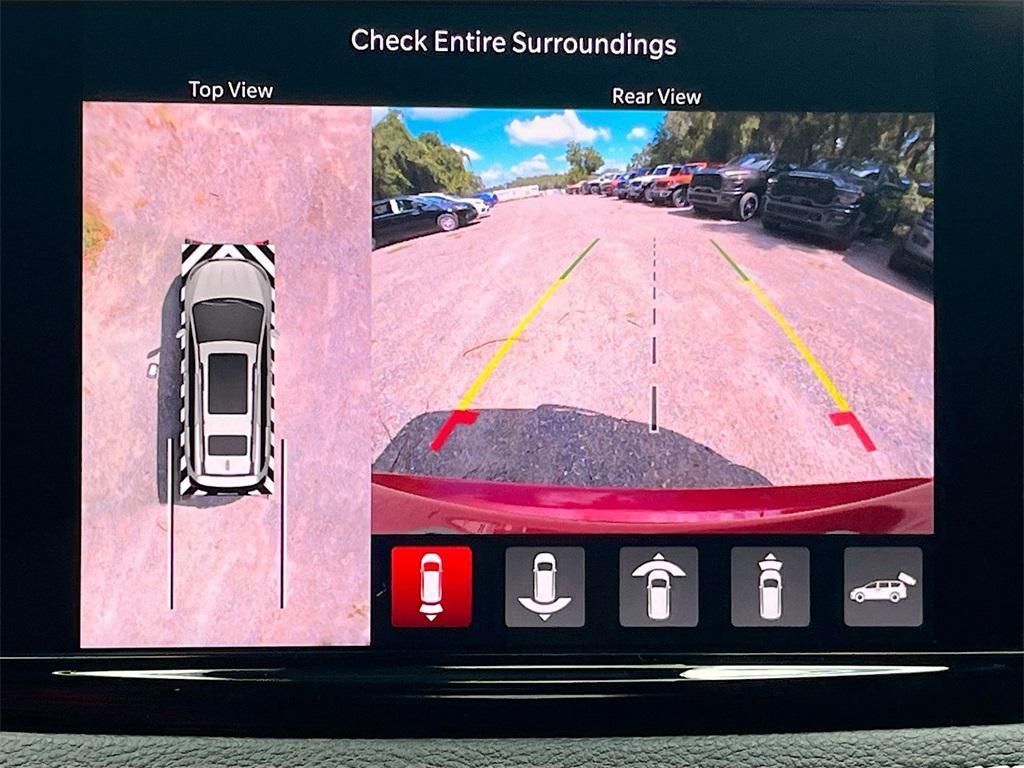 new 2026 Chrysler Pacifica car, priced at $36,036