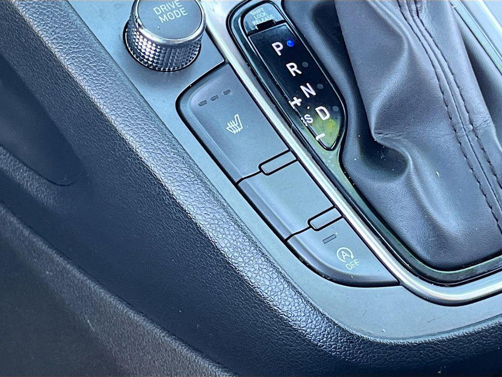 used 2022 Hyundai Kona car, priced at $14,152