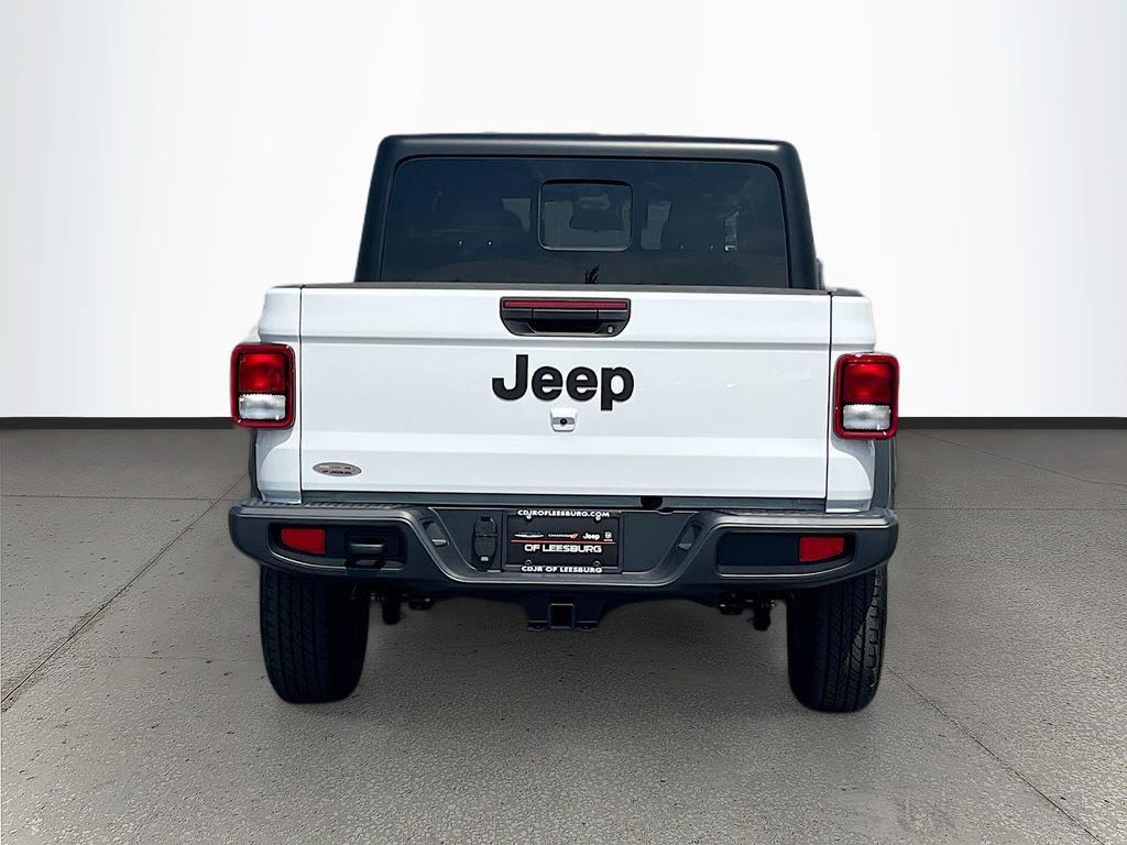 new 2025 Jeep Gladiator car, priced at $51,499