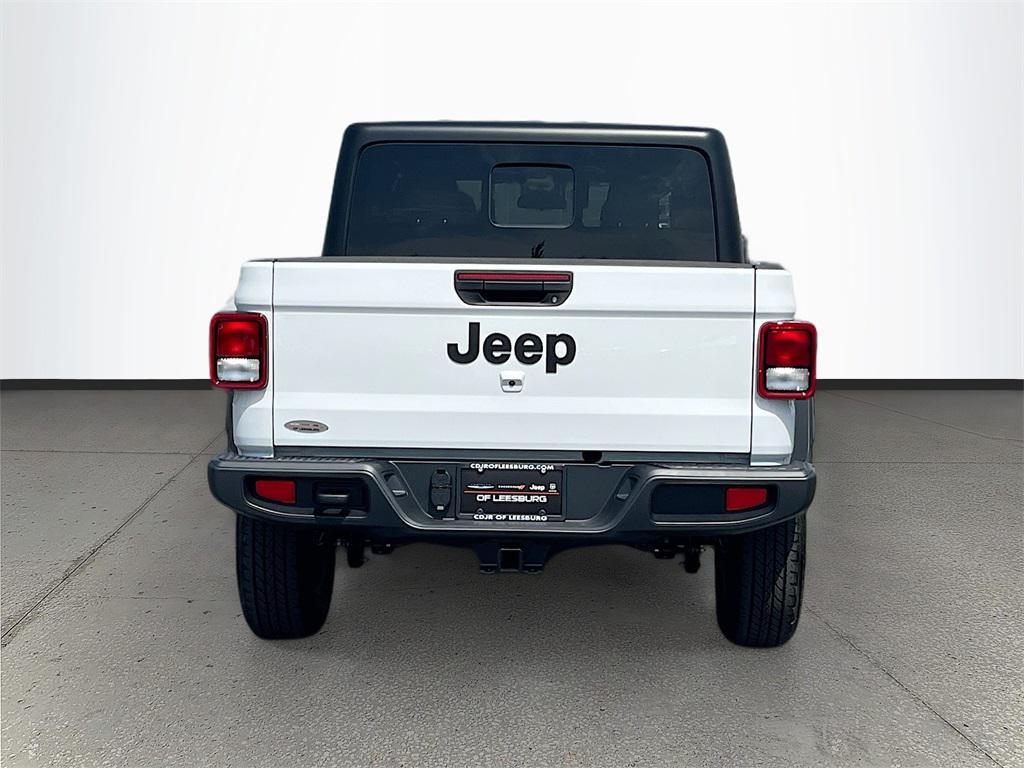 new 2025 Jeep Gladiator car, priced at $40,249