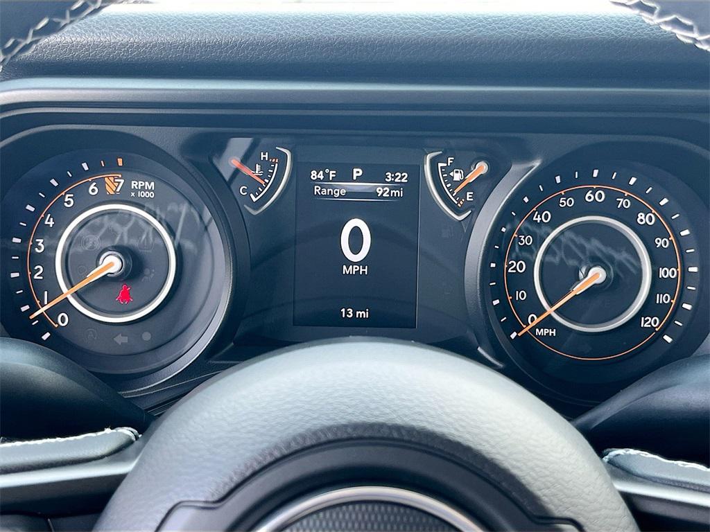 new 2025 Jeep Gladiator car, priced at $40,249