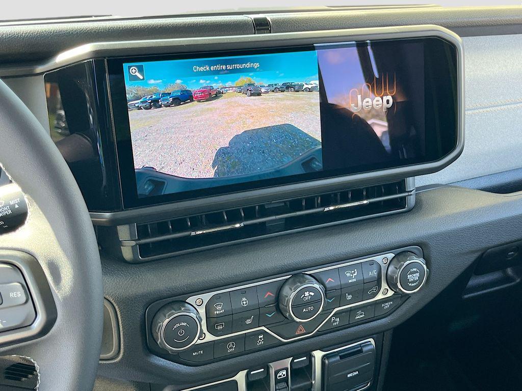 new 2026 Jeep Gladiator car, priced at $46,919