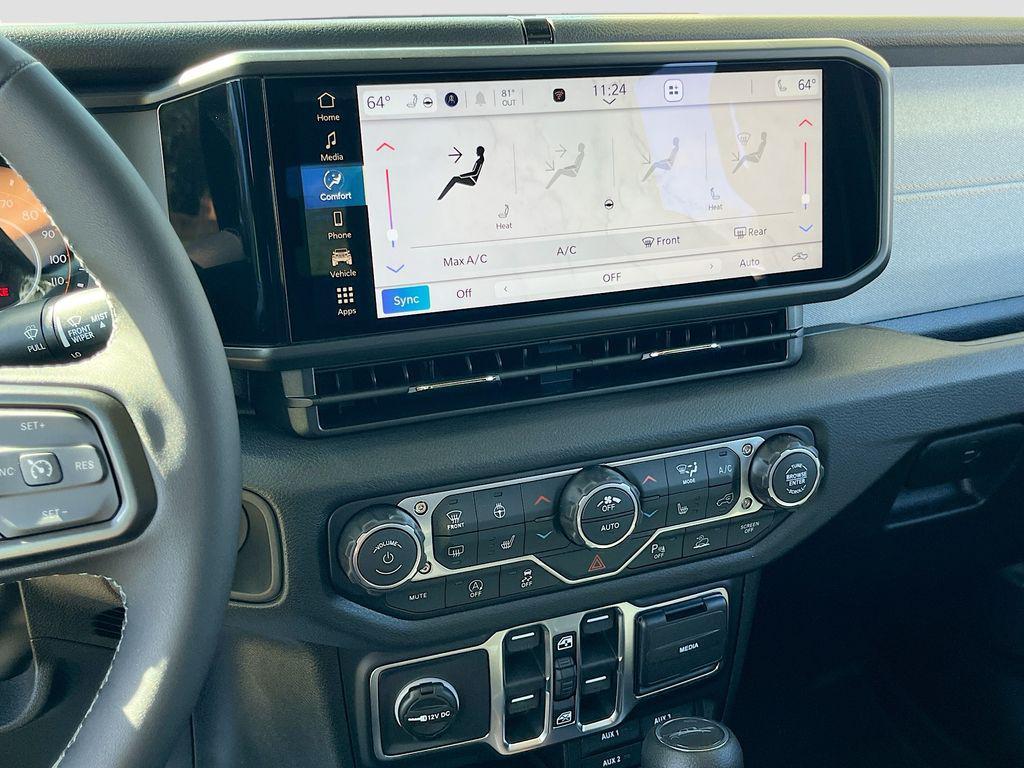 new 2026 Jeep Gladiator car, priced at $46,919