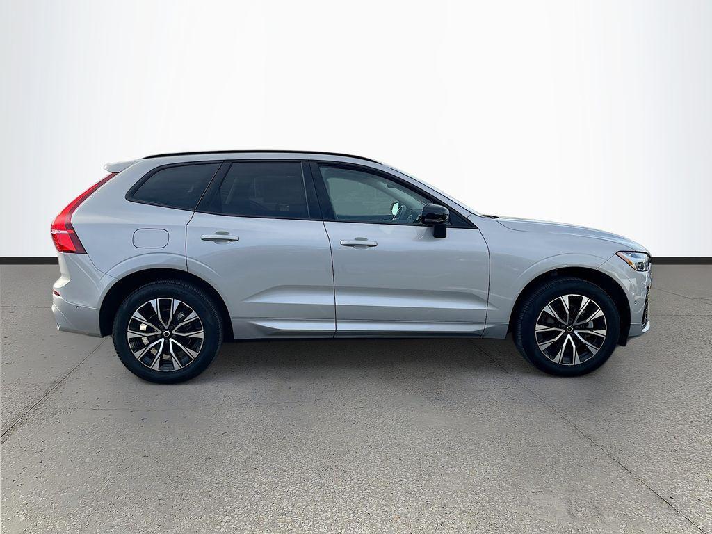 used 2025 Volvo XC60 car, priced at $32,491