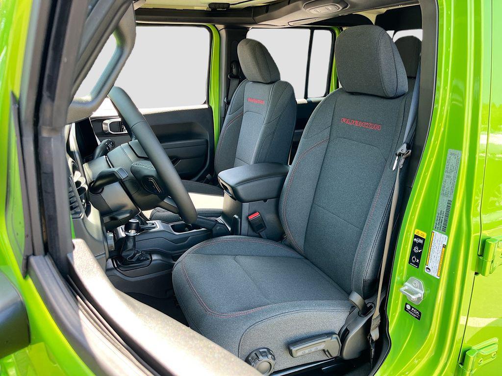 new 2026 Jeep Gladiator car, priced at $51,671