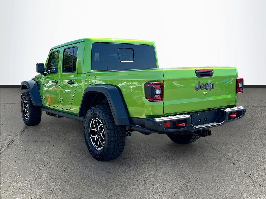 new 2026 Jeep Gladiator car, priced at $51,671