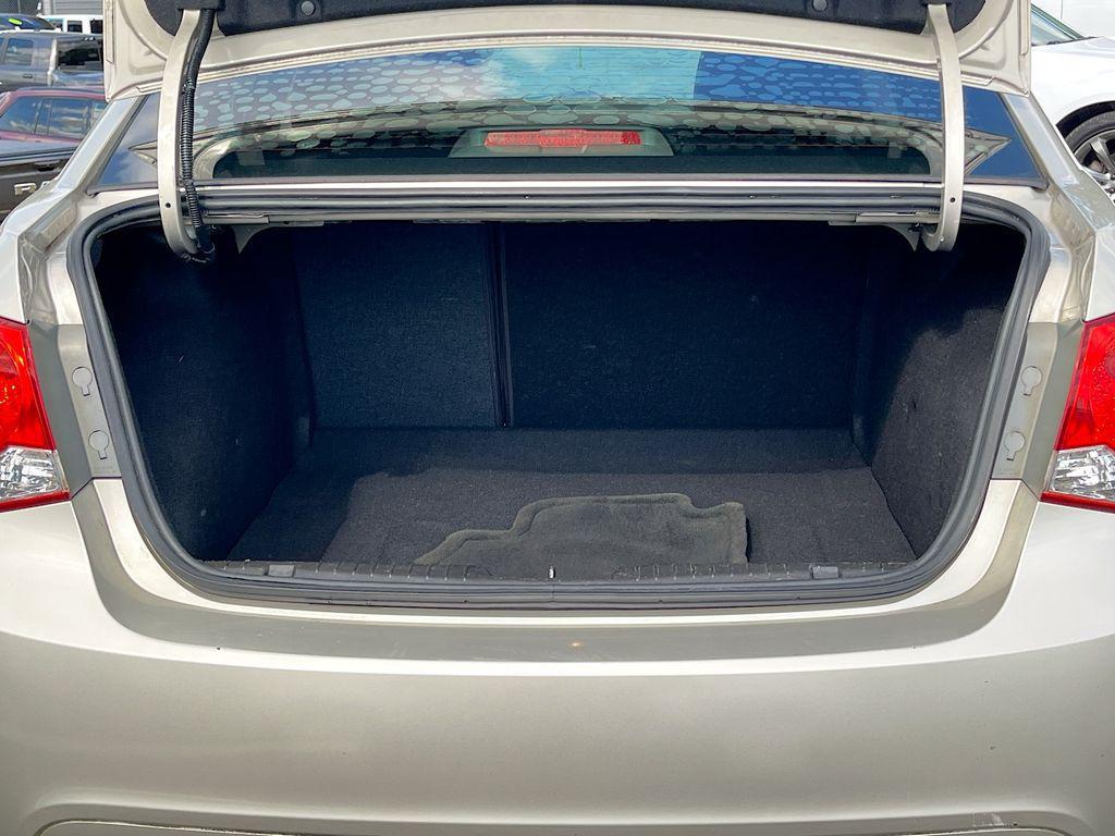 used 2013 Chevrolet Cruze car, priced at $7,658