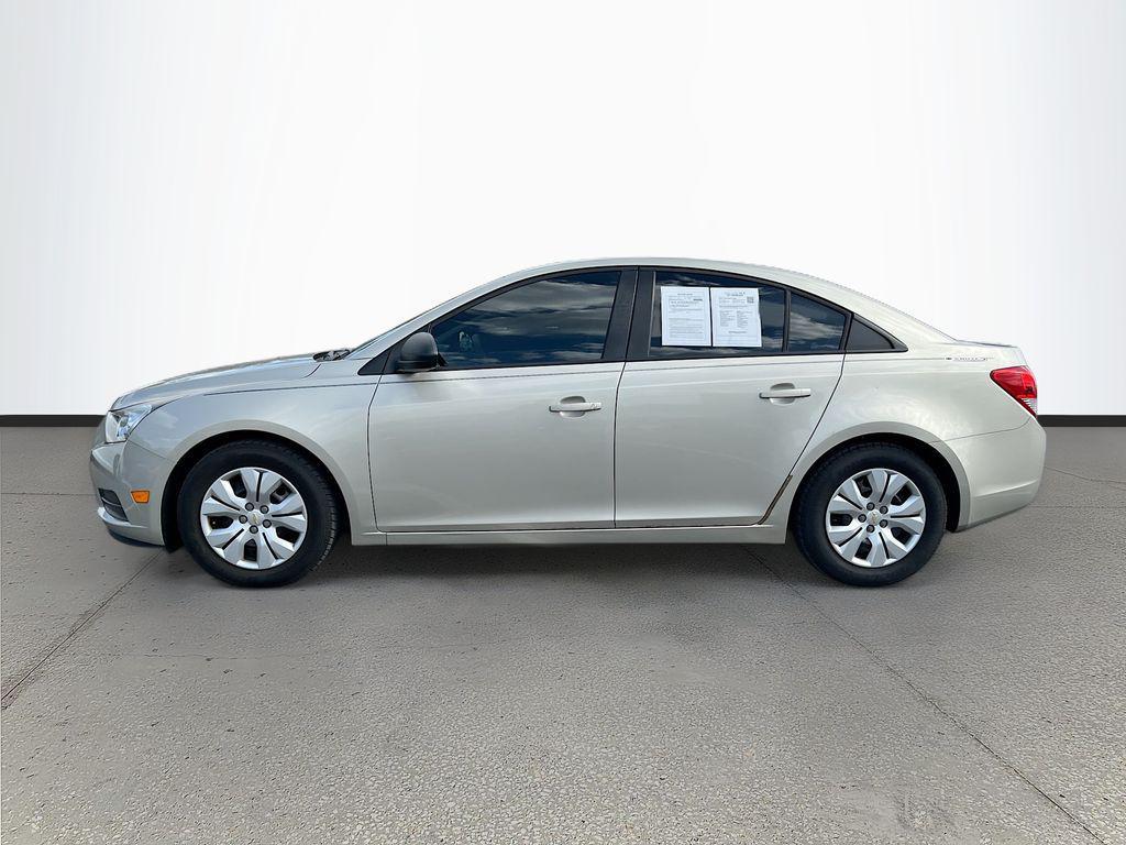 used 2013 Chevrolet Cruze car, priced at $7,658