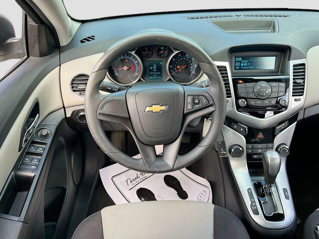 used 2013 Chevrolet Cruze car, priced at $7,658