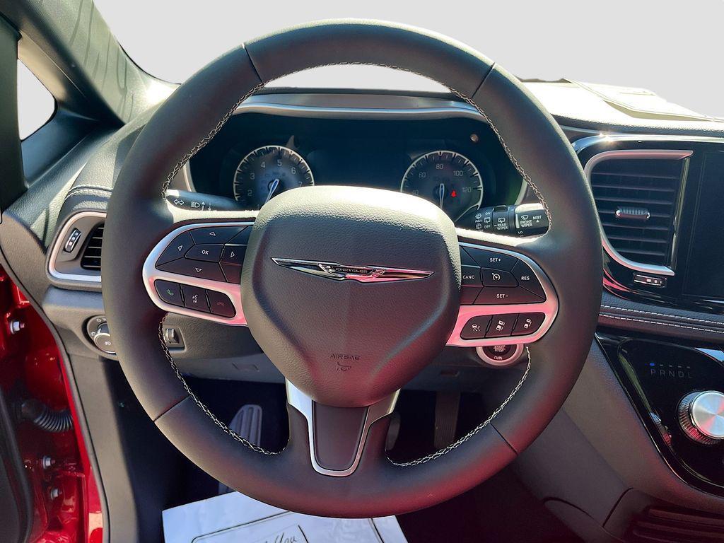 new 2026 Chrysler Pacifica car, priced at $38,822