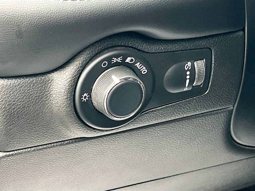 used 2024 Dodge Durango car, priced at $35,191