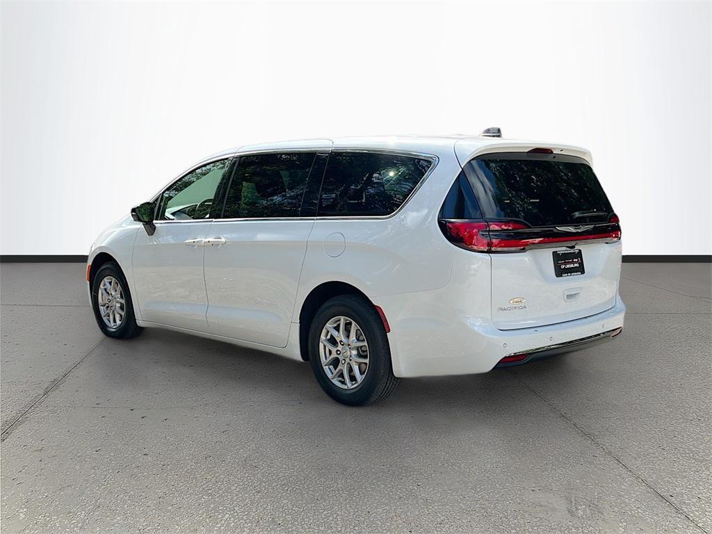 new 2026 Chrysler Pacifica car, priced at $44,836