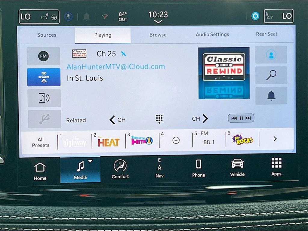 new 2026 Chrysler Pacifica car, priced at $44,836