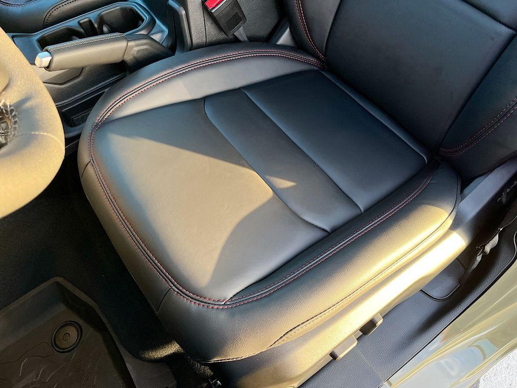 new 2026 Jeep Gladiator car, priced at $55,479